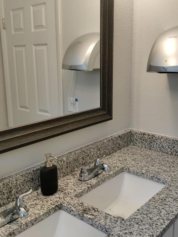 Roosevelt Inn Jacksonville Extérieur photo
